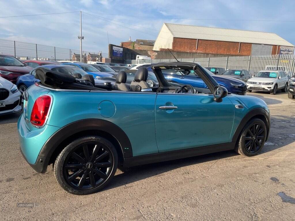 Jul 2018 MINI Convertible 1.5 Cooper II 2dr Auto