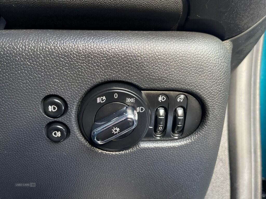 Jul 2018 MINI Convertible 1.5 Cooper II 2dr Auto