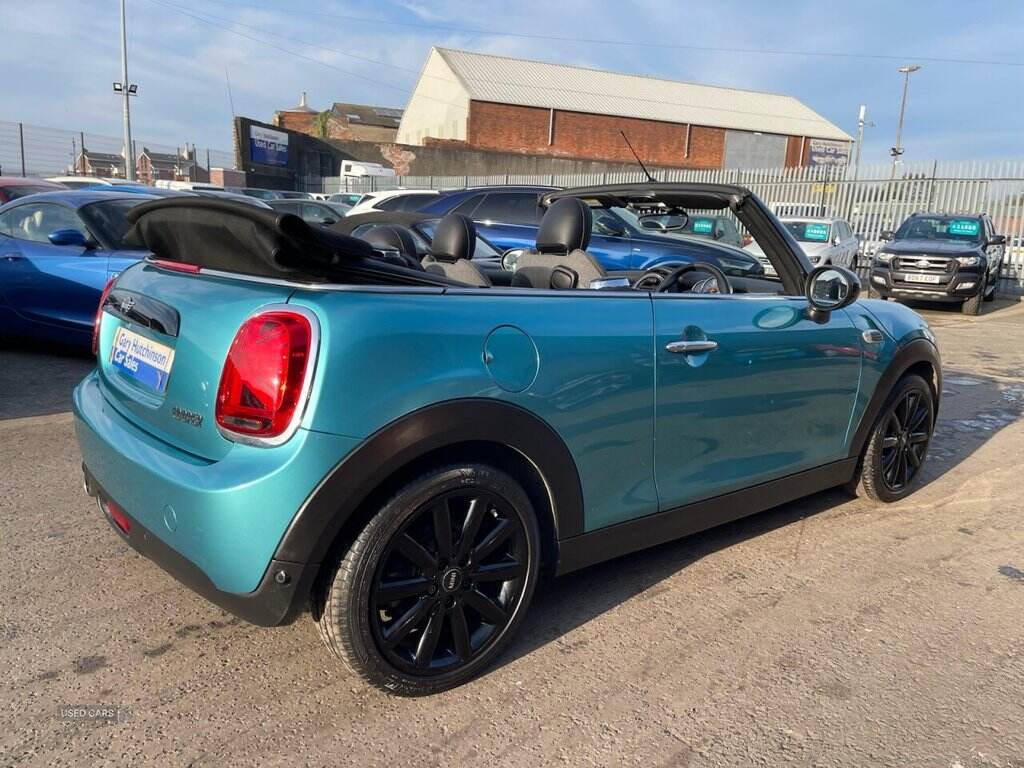 Jul 2018 MINI Convertible 1.5 Cooper II 2dr Auto