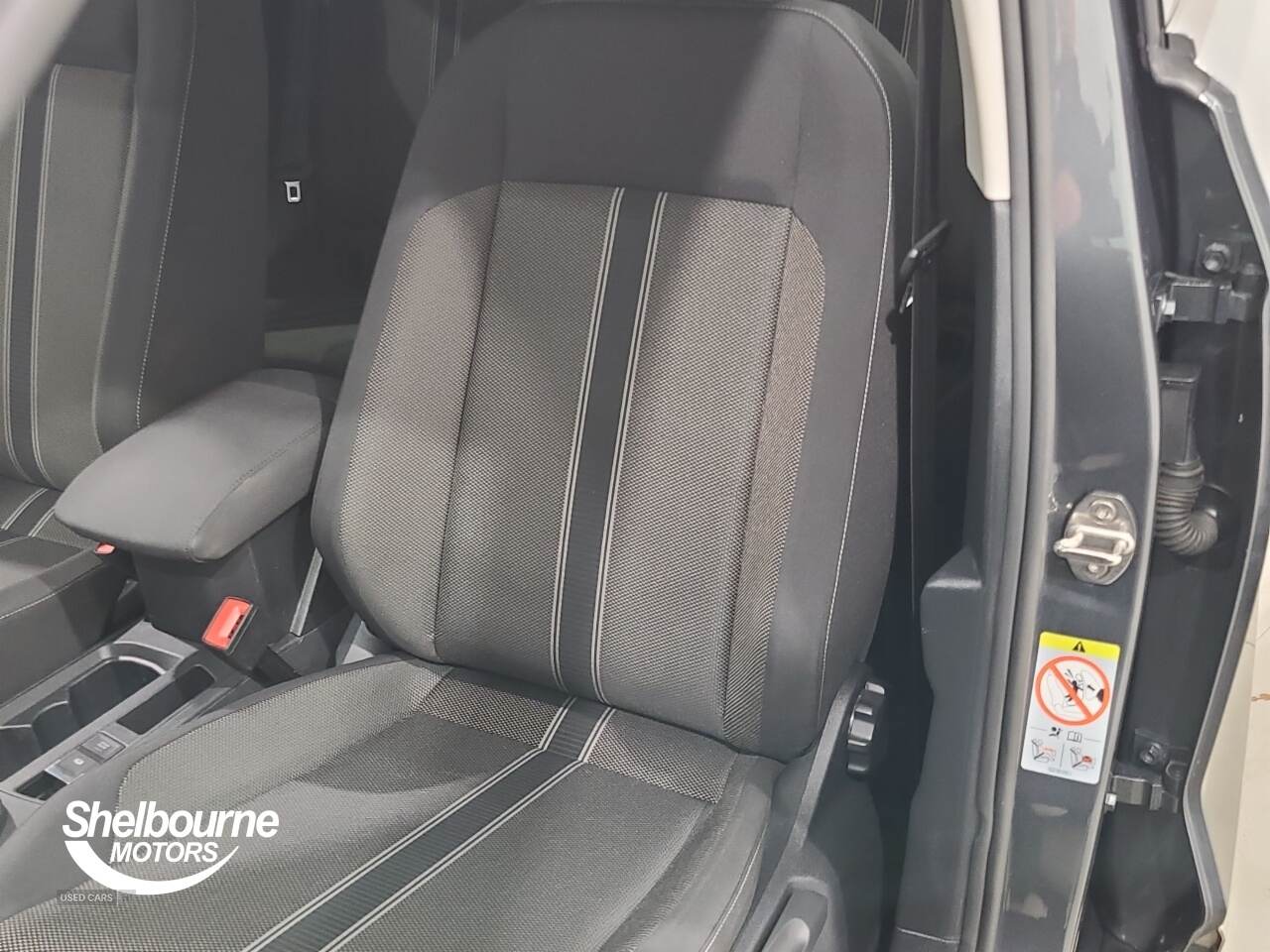 Dec 2021 Volkswagen T-Roc 1.0 TSI 110 Design 5dr