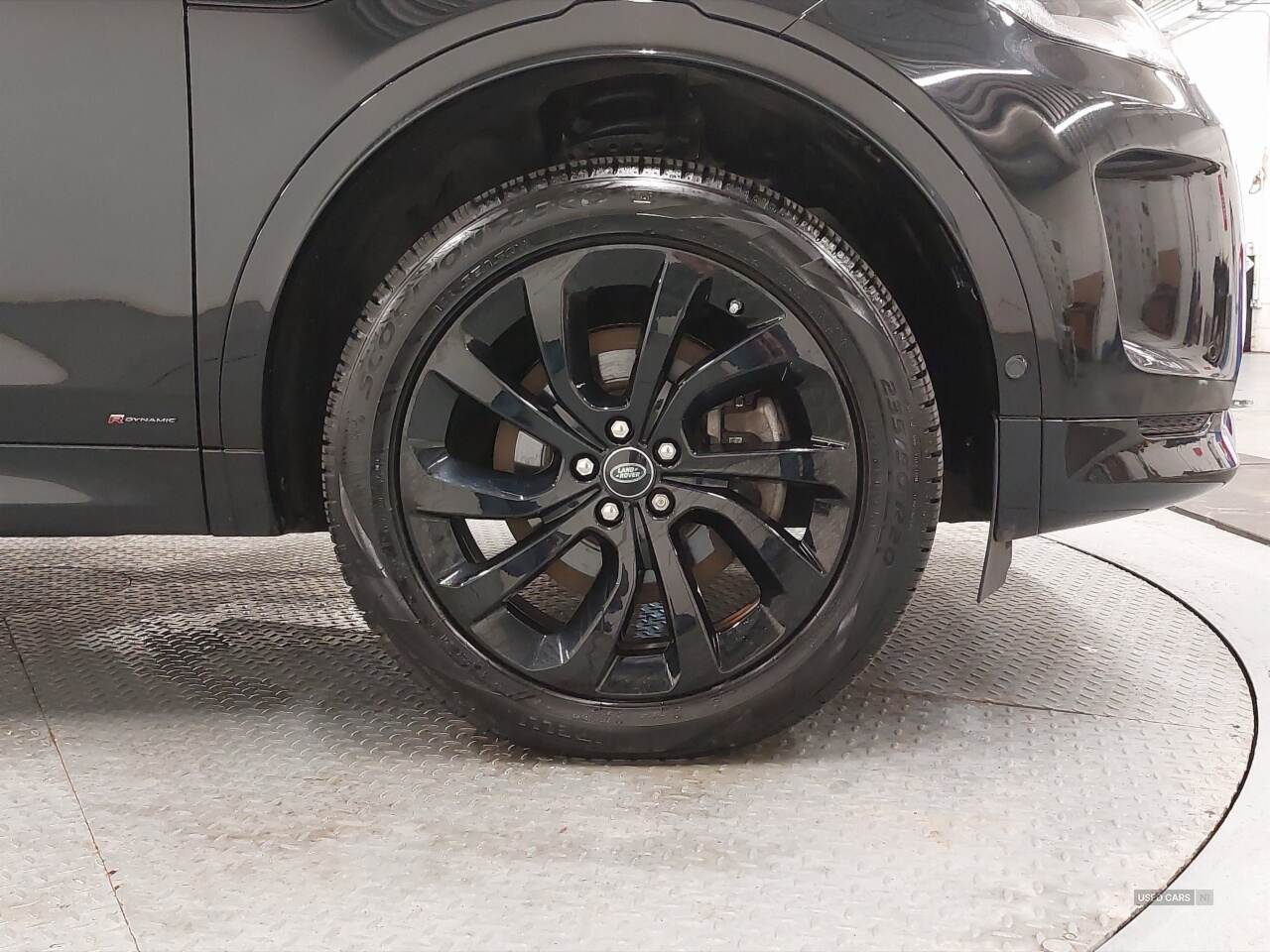 Jan 2021 Land Rover Discovery Sport 2.0 D200 R-Dynamic HSE 5dr Auto