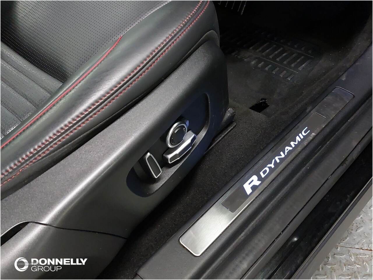 Jan 2021 Land Rover Discovery Sport 2.0 D200 R-Dynamic HSE 5dr Auto