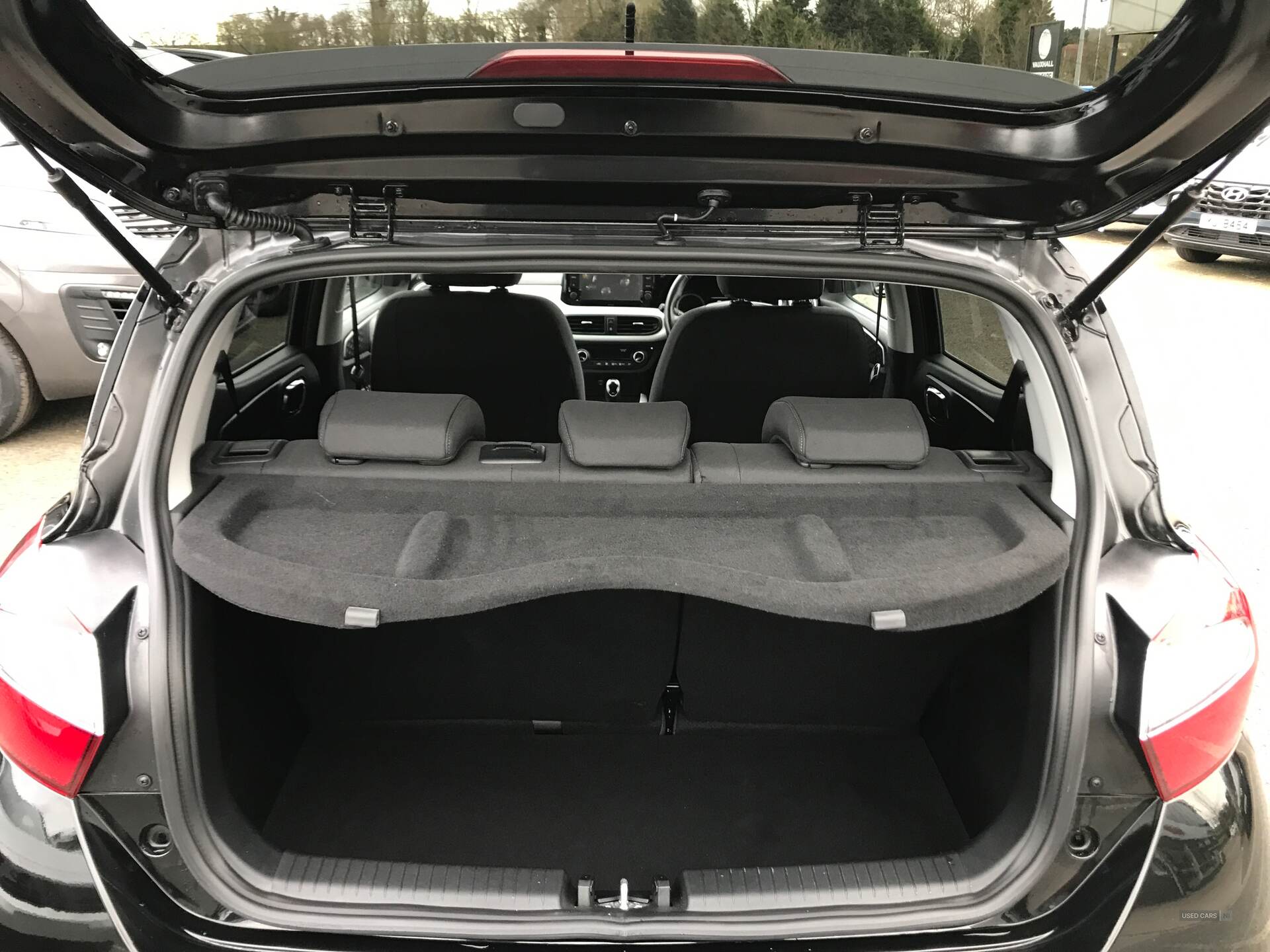 Apr 2023 Hyundai i10 1.0 MPi Premium 5dr Auto