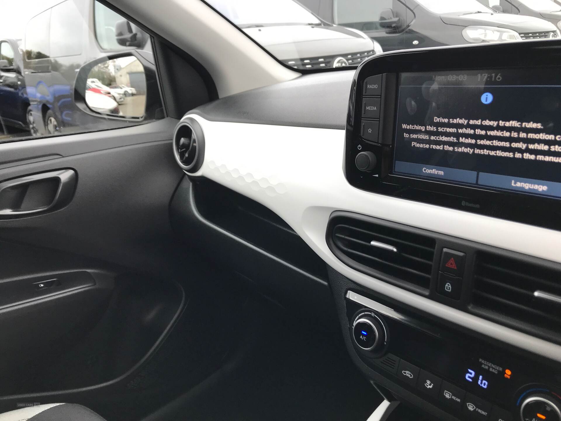Apr 2023 Hyundai i10 1.0 MPi Premium 5dr Auto