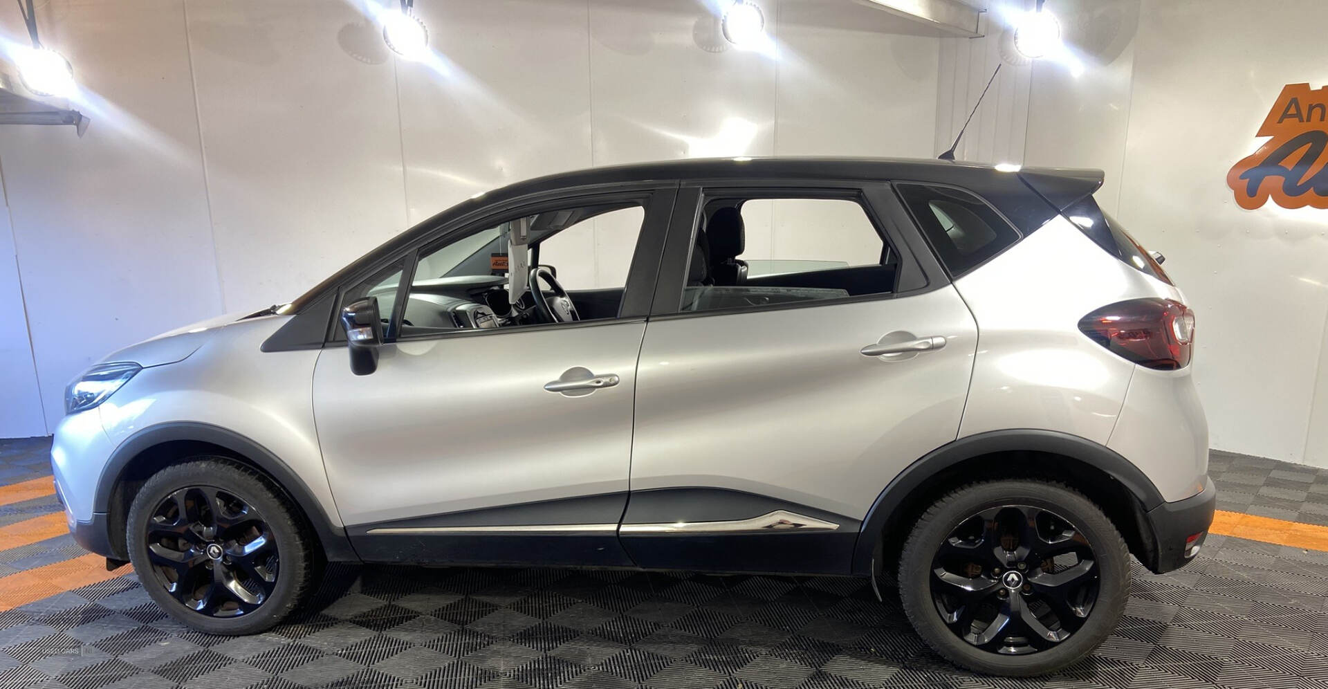 Renault Captur DIESEL HATCHBACK in Antrim