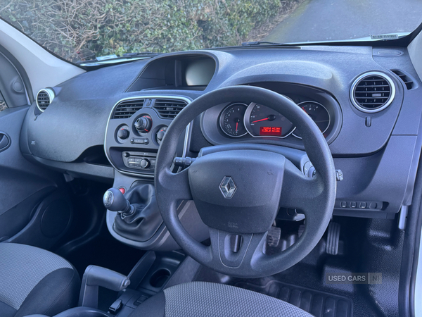Renault Kangoo DIESEL in Down