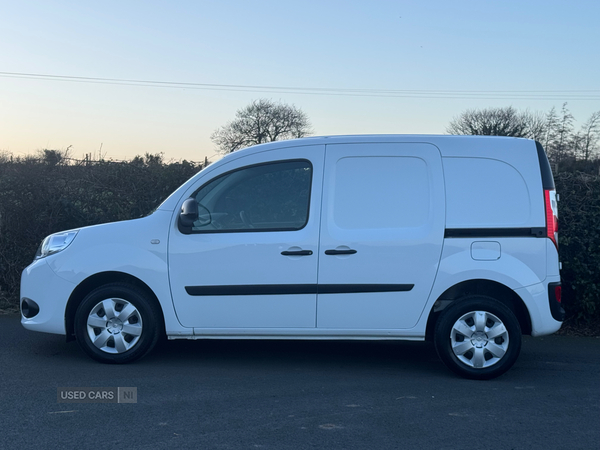 Renault Kangoo DIESEL in Down