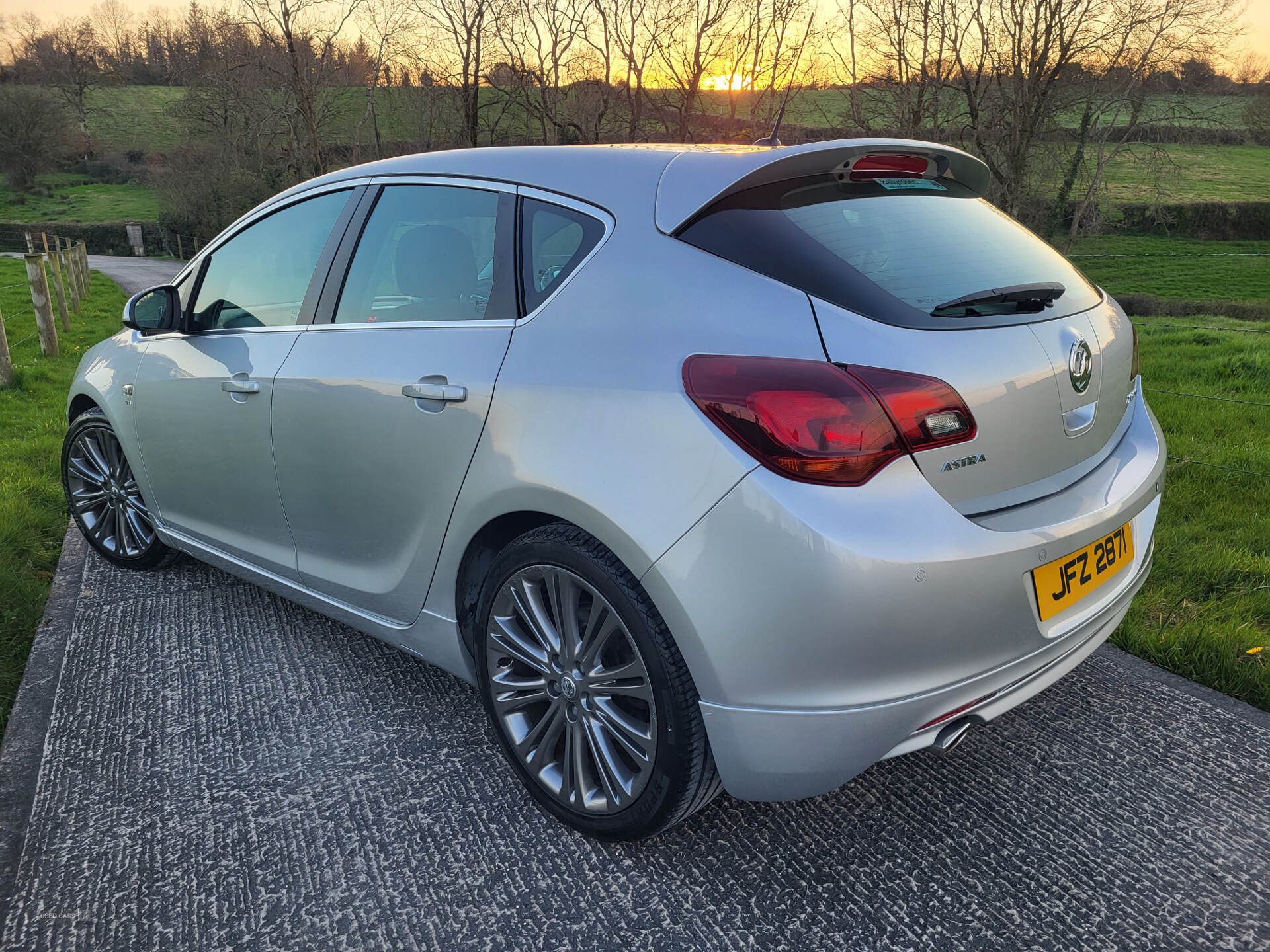 Mar 2012 Vauxhall Astra 2.0 CDTi 16v ecoFLEX [165] SRI VX-LINE