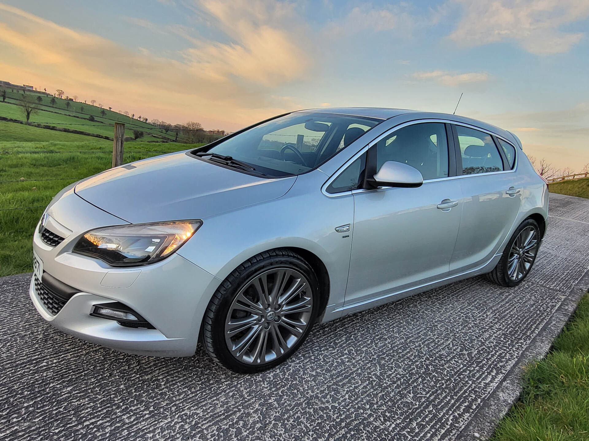 Mar 2012 Vauxhall Astra 2.0 CDTi 16v ecoFLEX [165] SRI VX-LINE