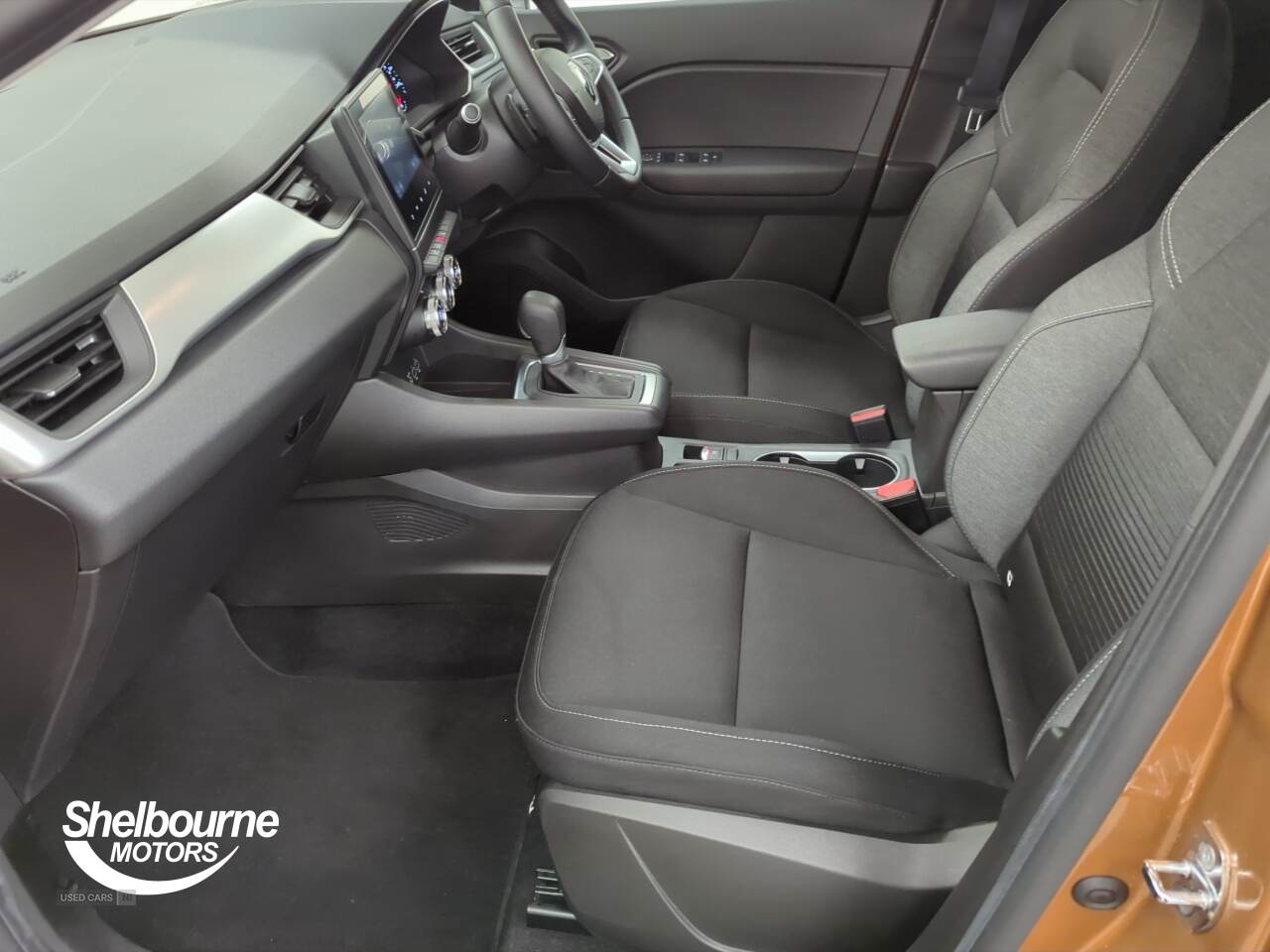 Nov 2021 Renault Captur 1.3 TCE 140 Iconic 5dr EDC