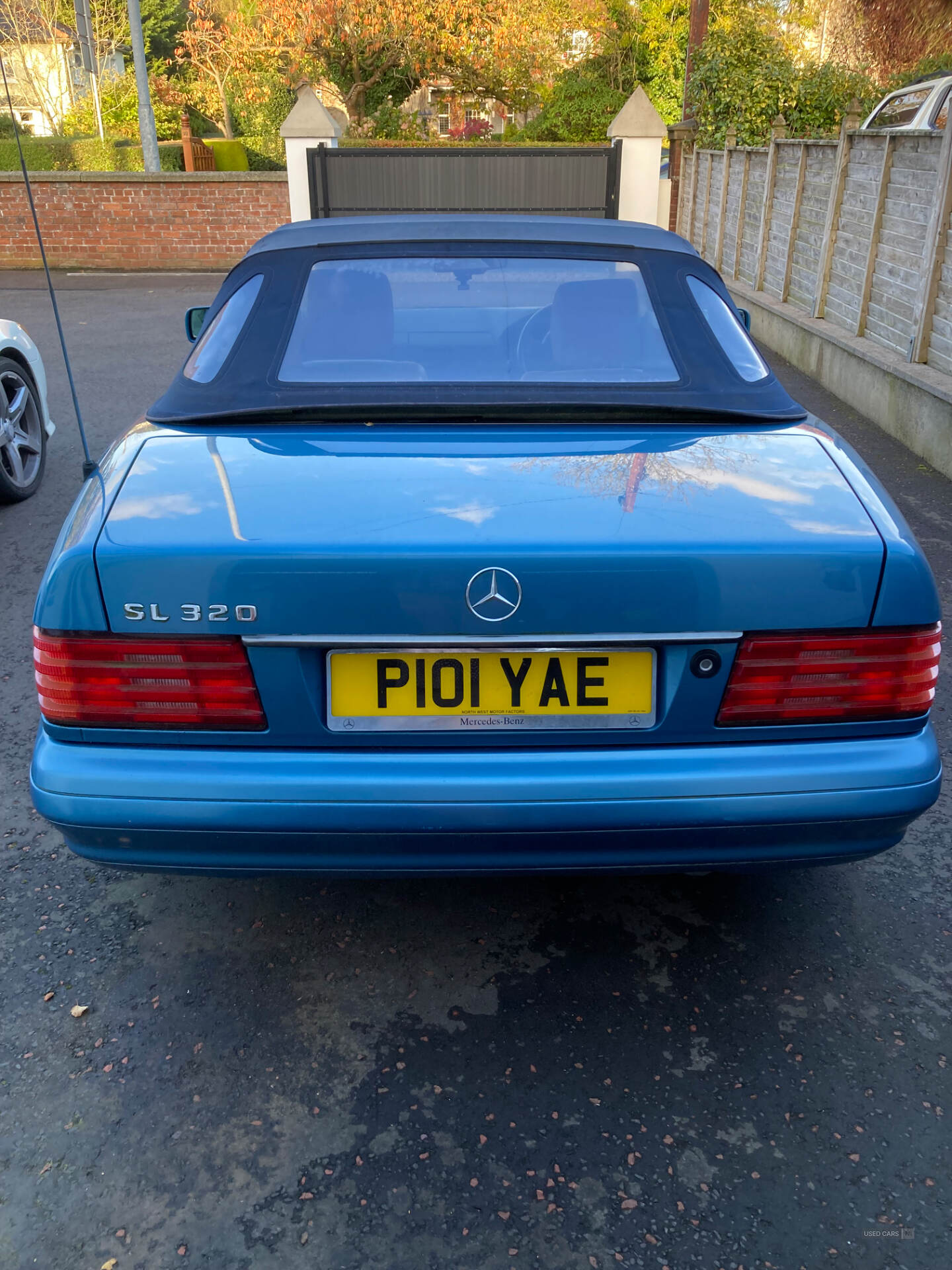 Mar 1997 Mercedes SL SL320 Limited Edition 2dr Auto