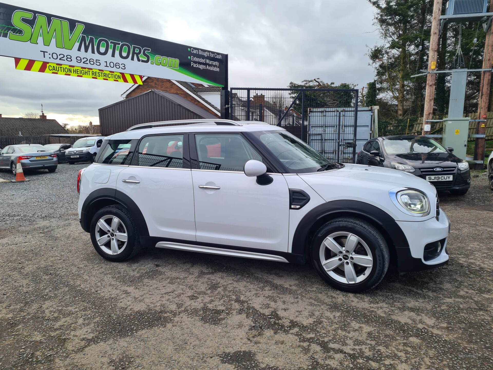 Mar 2017 MINI Countryman 2.0 Cooper D 5dr