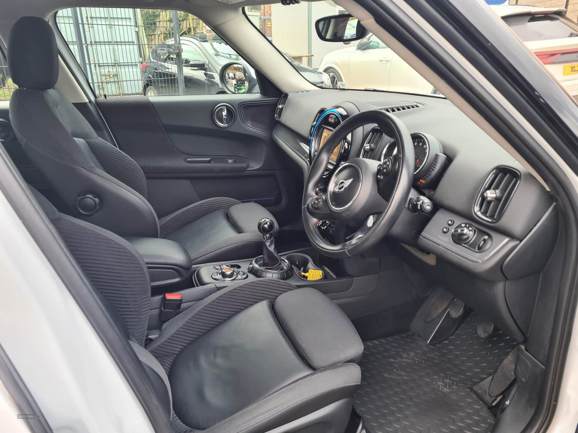 Mar 2017 MINI Countryman 2.0 Cooper D 5dr