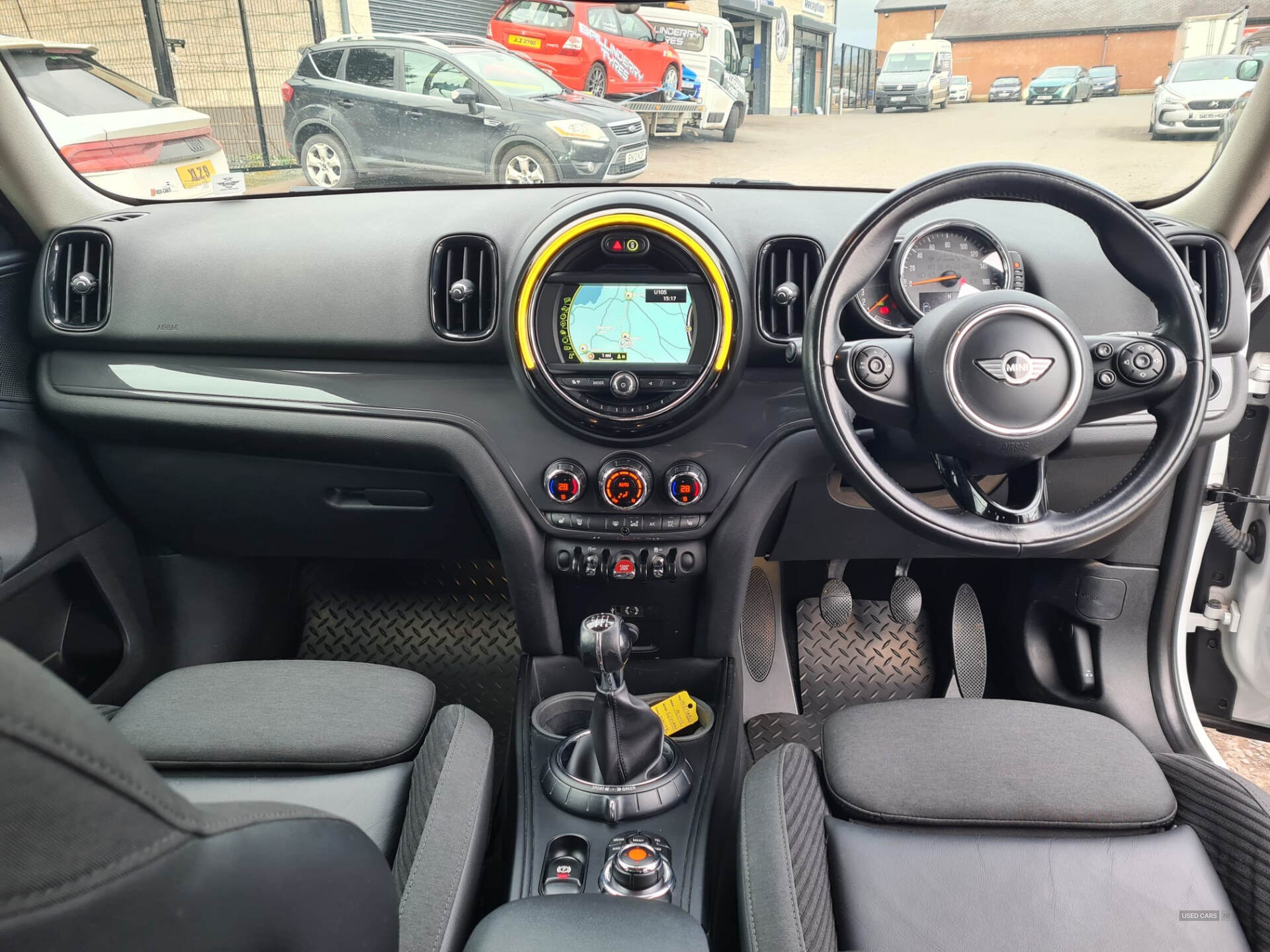 Mar 2017 MINI Countryman 2.0 Cooper D 5dr