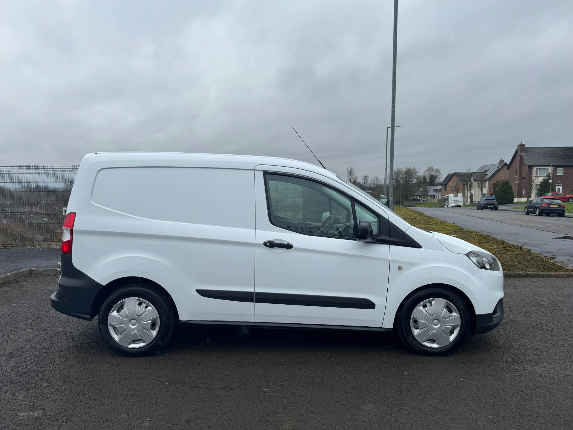 Feb 2020 Ford Transit Courier 1.5 TDCi Leader Van [6 Speed]
