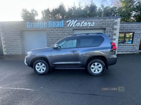 Apr 2021 Toyota Land Cruiser 2.8 D-4D 204 Active 3dr Auto 5 Seats