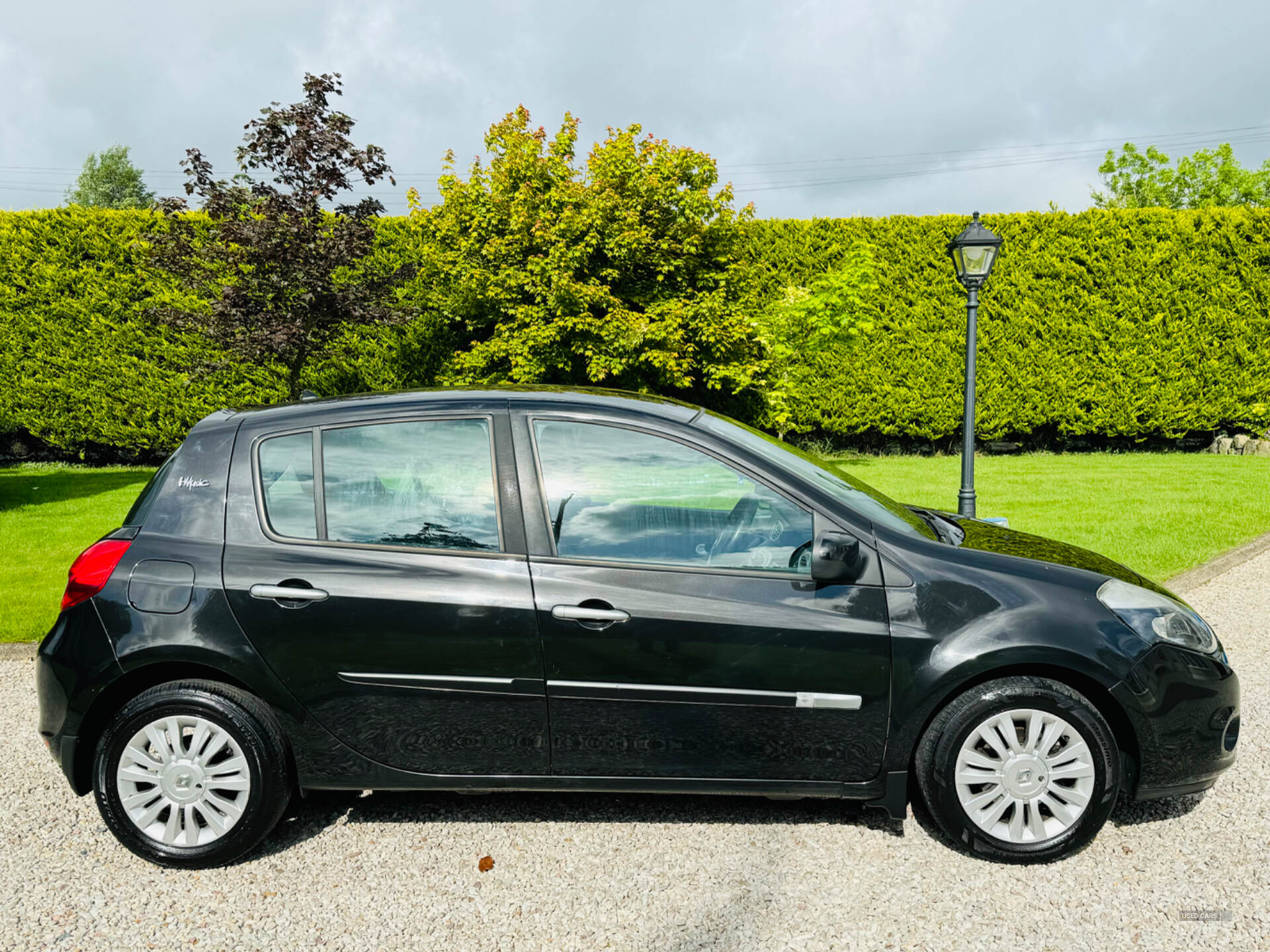 Jan 2012 Renault Clio 1.2 16V I-Music 5dr