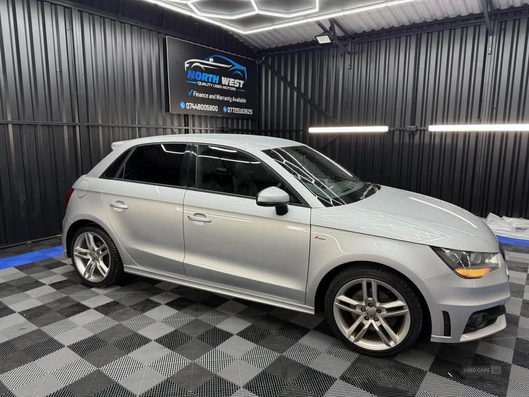 Jul 2013 Audi A1 1.6 TDI S Line 5dr