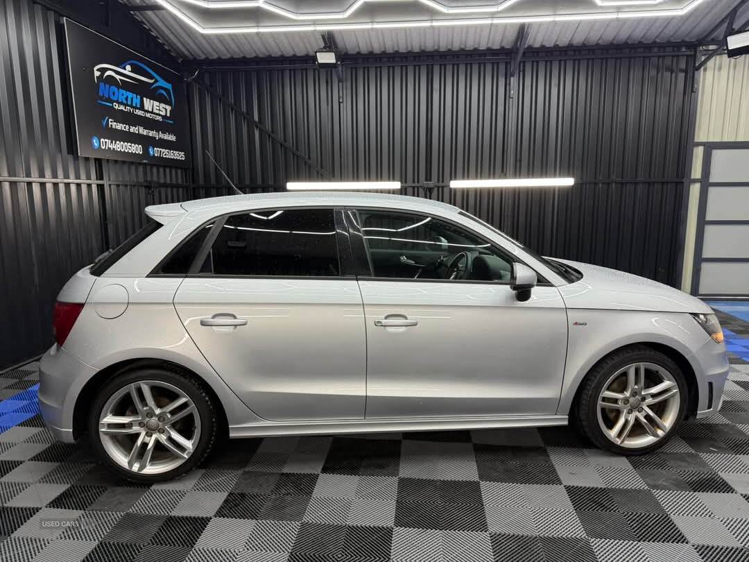 Jul 2013 Audi A1 1.6 TDI S Line 5dr