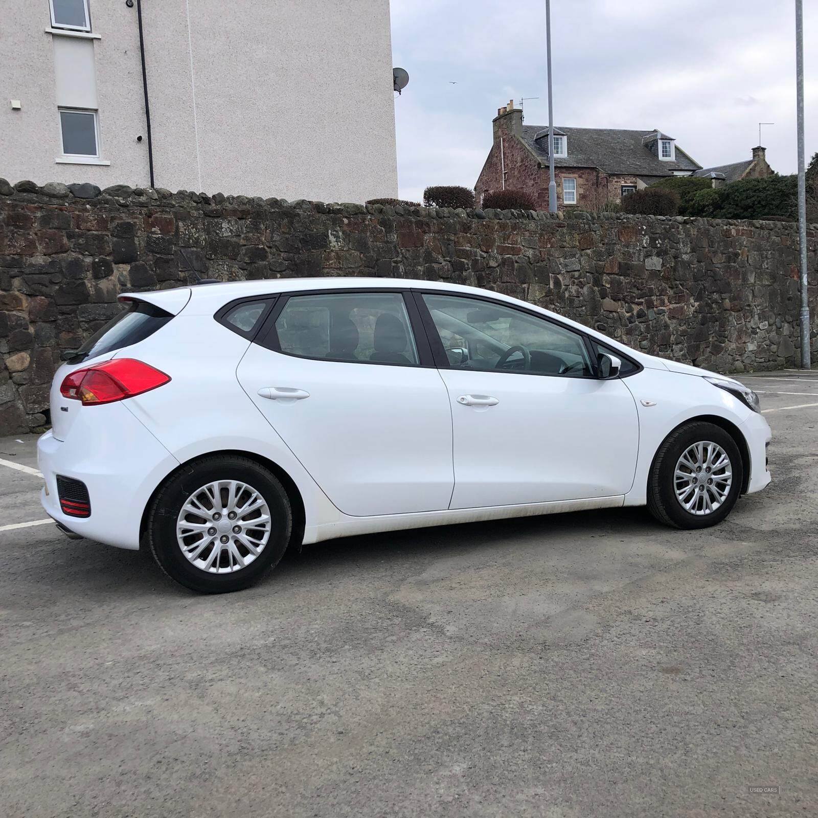 Oct 2016 Kia Ceed 1.4 CRDi 1 5dr