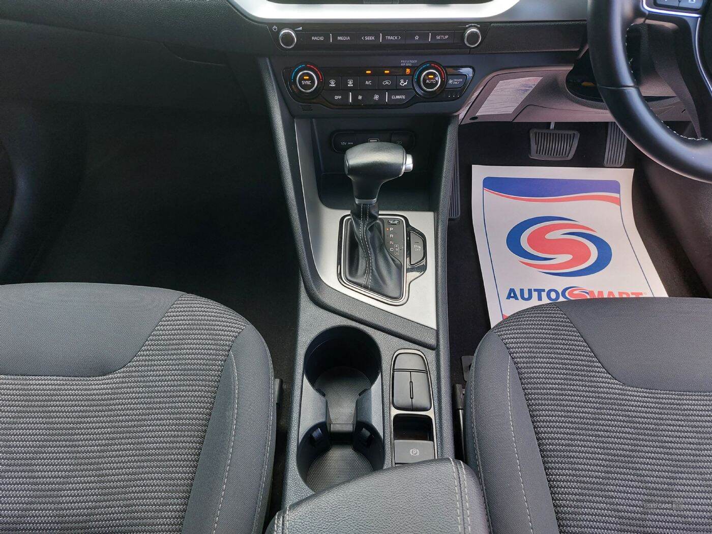 Dec 2021 Kia Niro 1.6 GDi Hybrid 2 5dr DCT