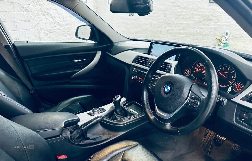 Mar 2012 BMW 3 Series 320d BluePerformance EfficientDynamics 4dr