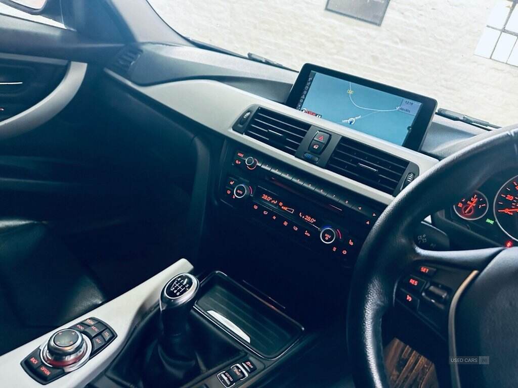 Mar 2012 BMW 3 Series 320d BluePerformance EfficientDynamics 4dr