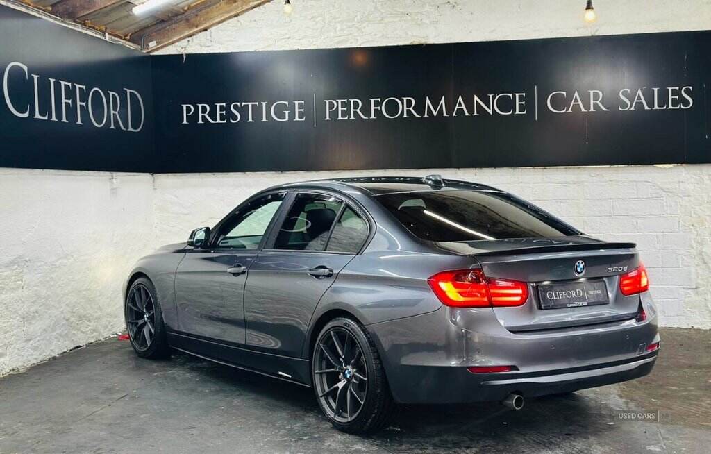 Mar 2012 BMW 3 Series 320d BluePerformance EfficientDynamics 4dr