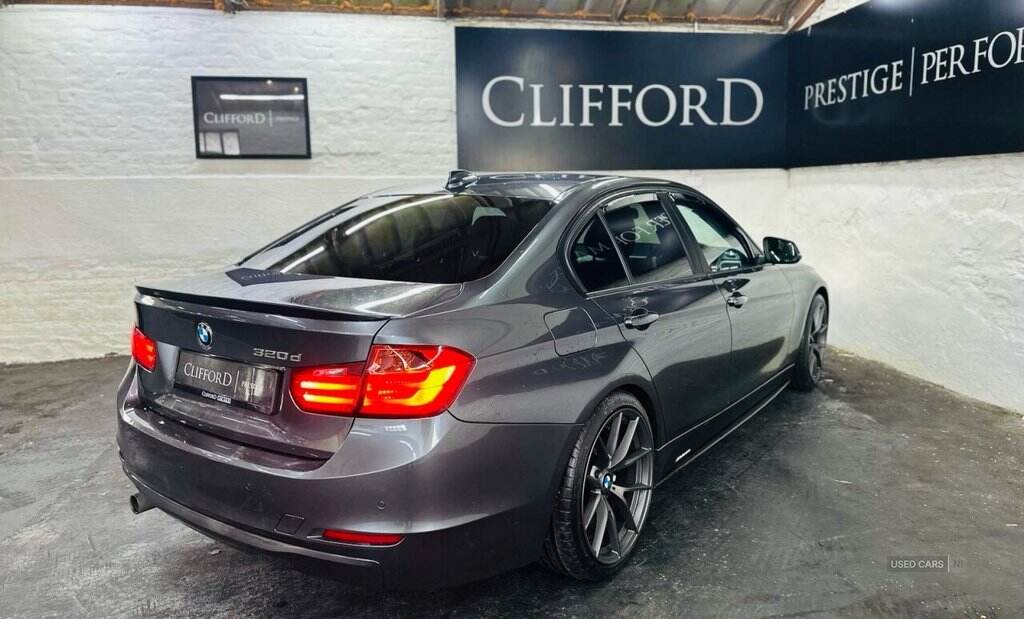 Mar 2012 BMW 3 Series 320d BluePerformance EfficientDynamics 4dr
