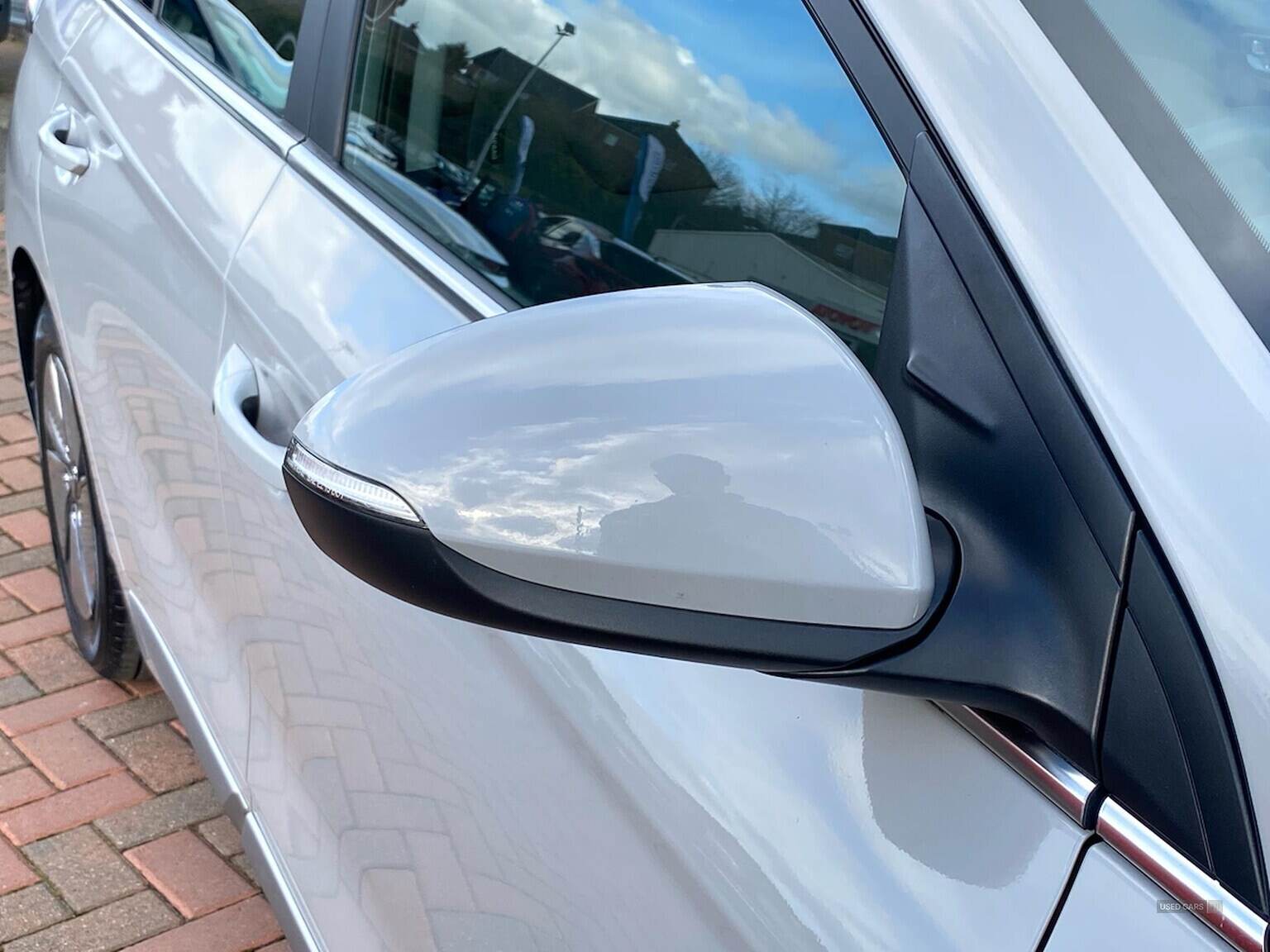 Jan 2022 Hyundai Ioniq 1.6 Gdi Hybrid Premium 5Dr Dct