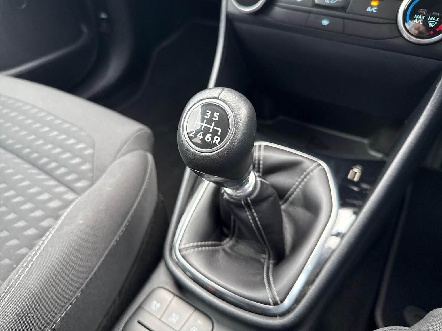 Jul 2020 Ford Fiesta 1.0 Ecoboost 95 Titanium 5Dr