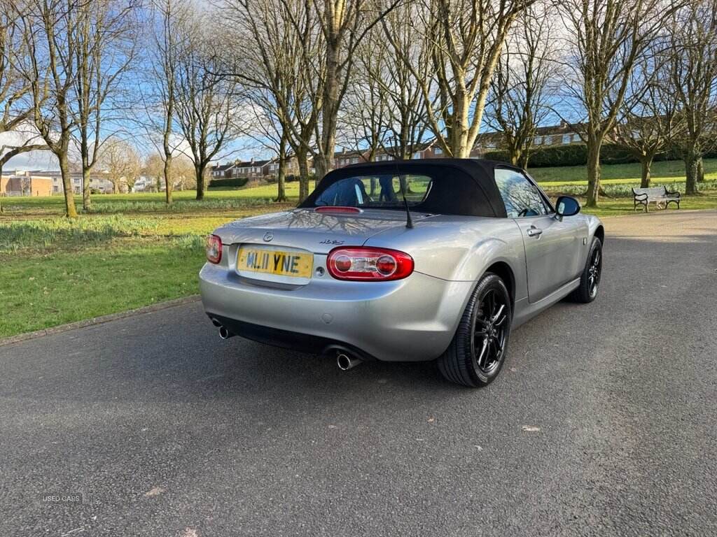 Jun 2011 Mazda MX-5 1.8i SE 2dr