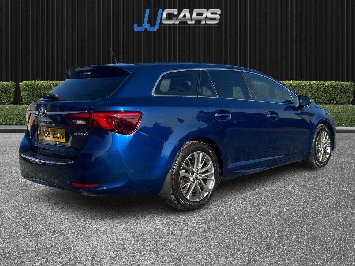 Sep 2016 Toyota Avensis 1.6D Business Edition 5dr