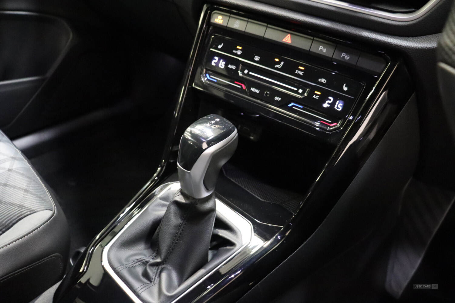 Nov 2022 Volkswagen T-Roc 1.5 TSI R-Line 5dr DSG