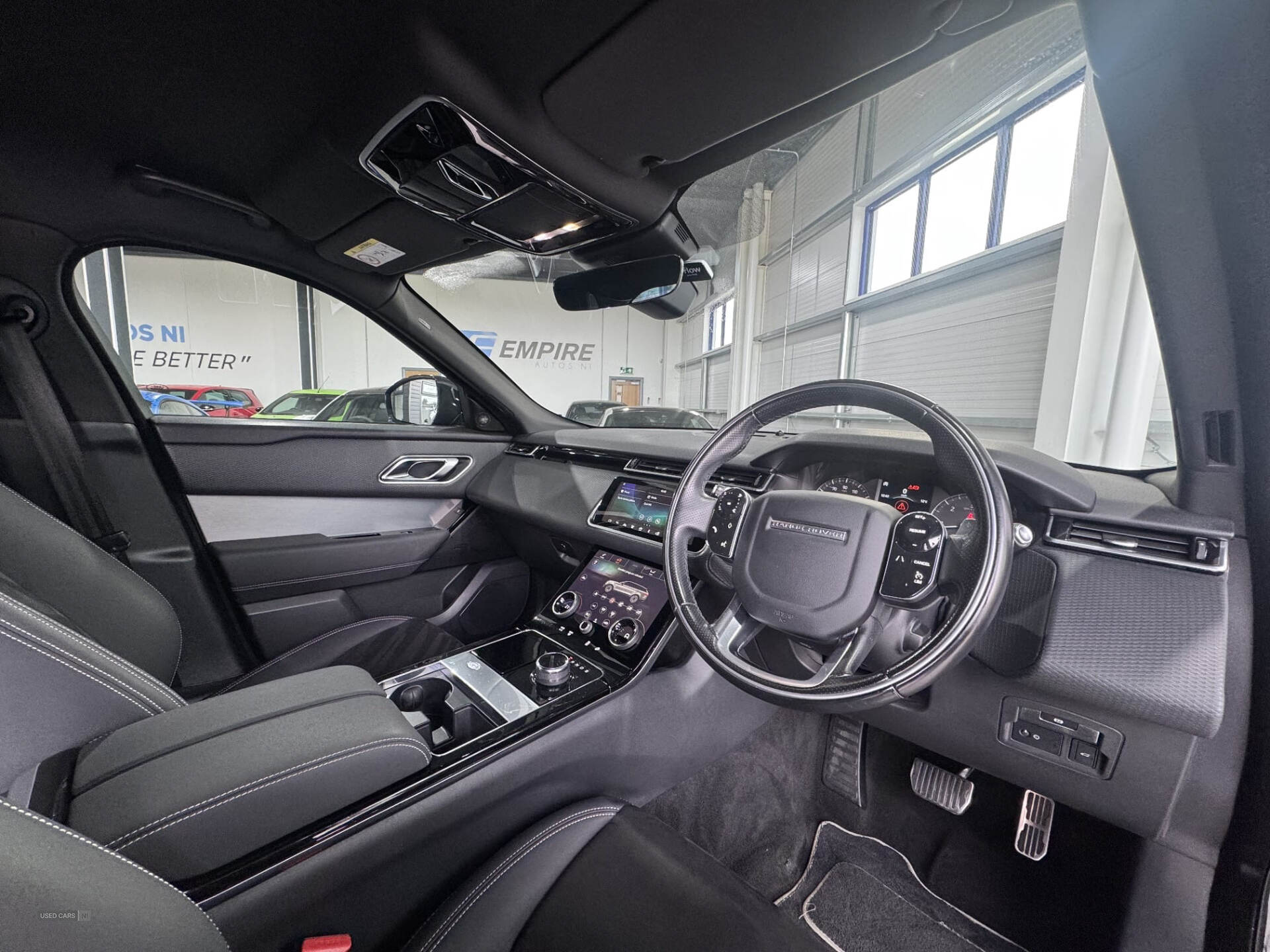 Dec 2019 Land Rover Range Rover Velar 2.0 D180 R-Dynamic 5dr Auto