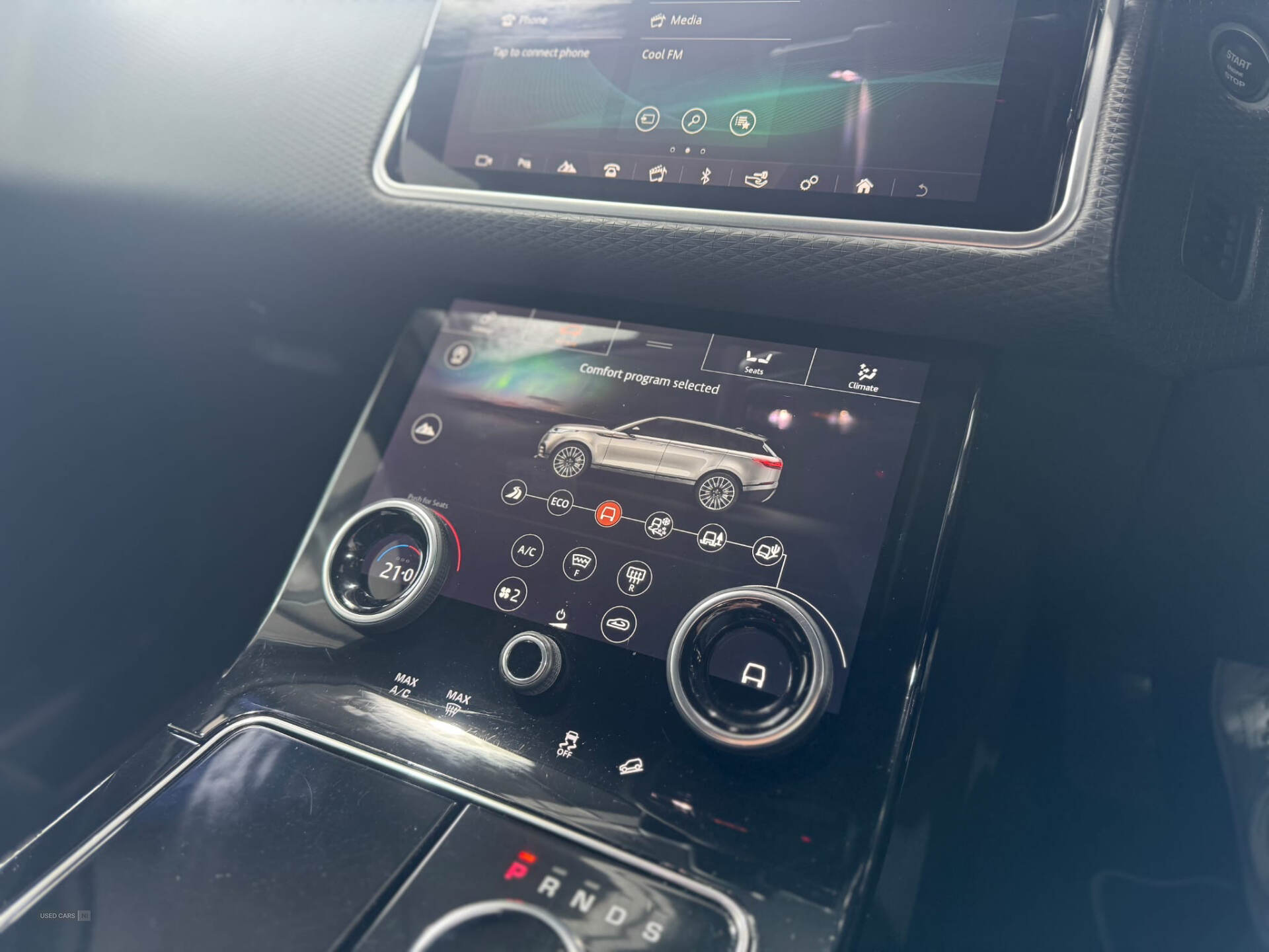 Dec 2019 Land Rover Range Rover Velar 2.0 D180 R-Dynamic 5dr Auto