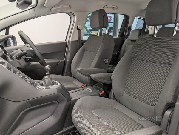 Peugeot 5008 DIESEL ESTATE in Antrim