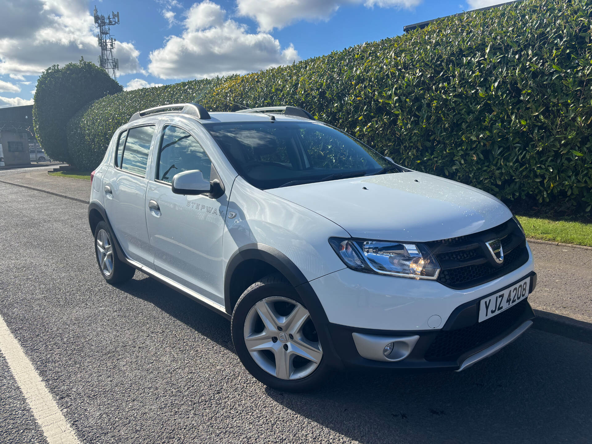 Apr 2016 Dacia Sandero Stepway 0.9 TCe Ambiance 5dr [Start Stop]