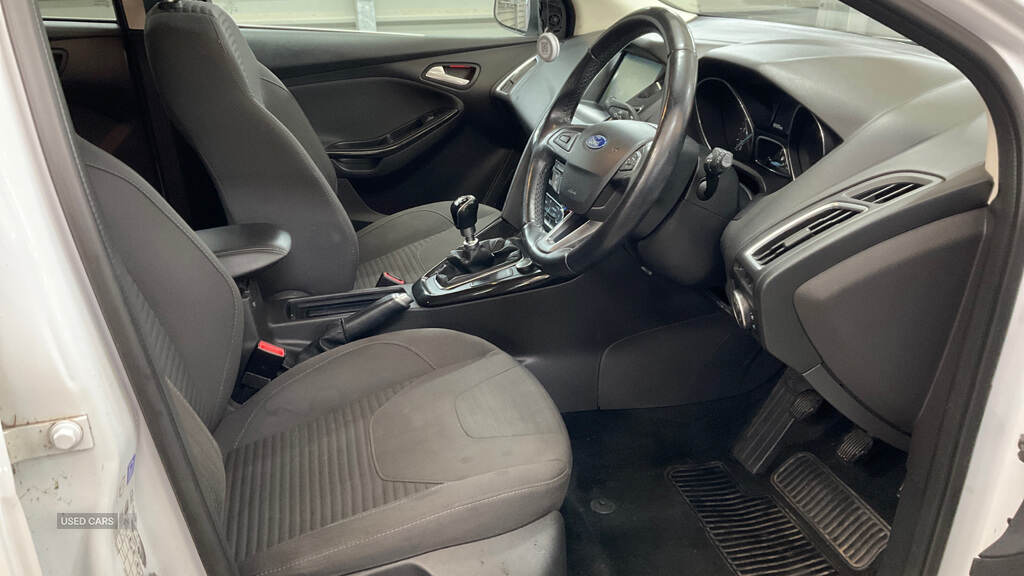 Jan 2015 Ford Focus 1.6 TDCi 115 Titanium 5dr