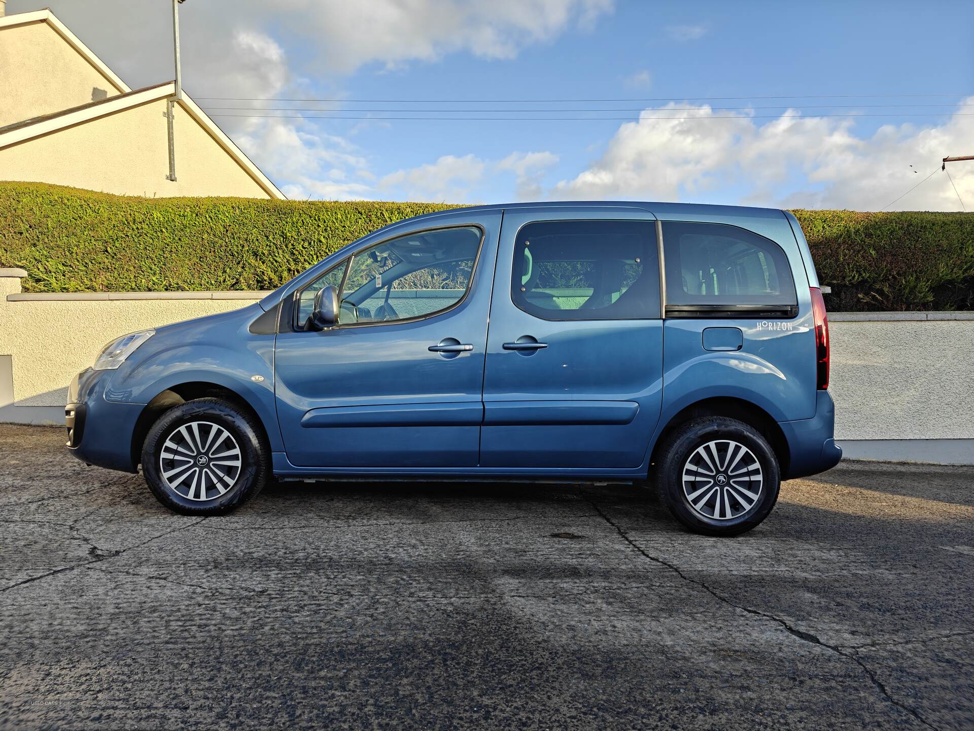 May 2018 Peugeot Horizon Wheel chair accessible