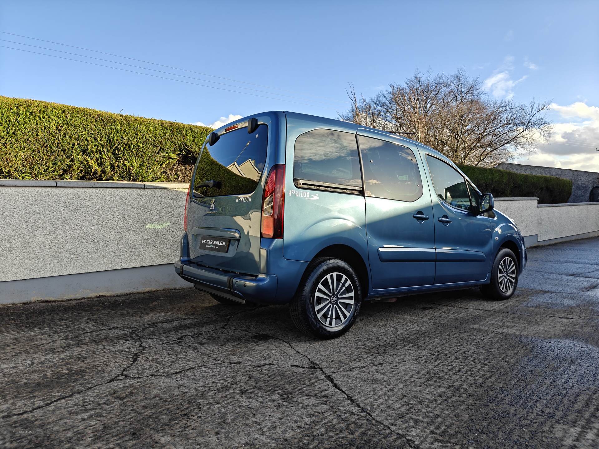 May 2018 Peugeot Horizon Wheel chair accessible