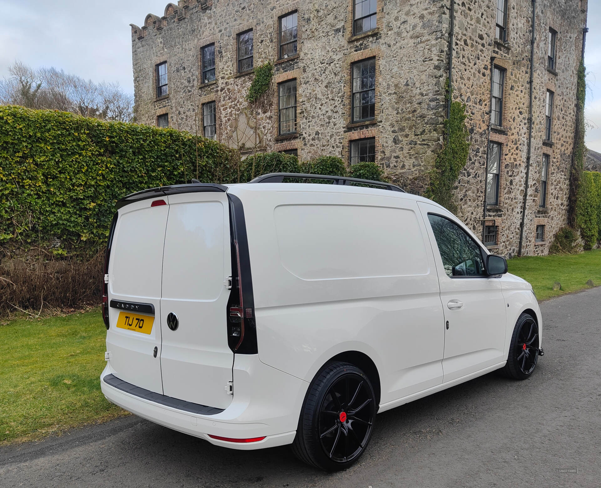 Dec 2021 Volkswagen Caddy 2.0 TDI 102PS Commerce Pro Van