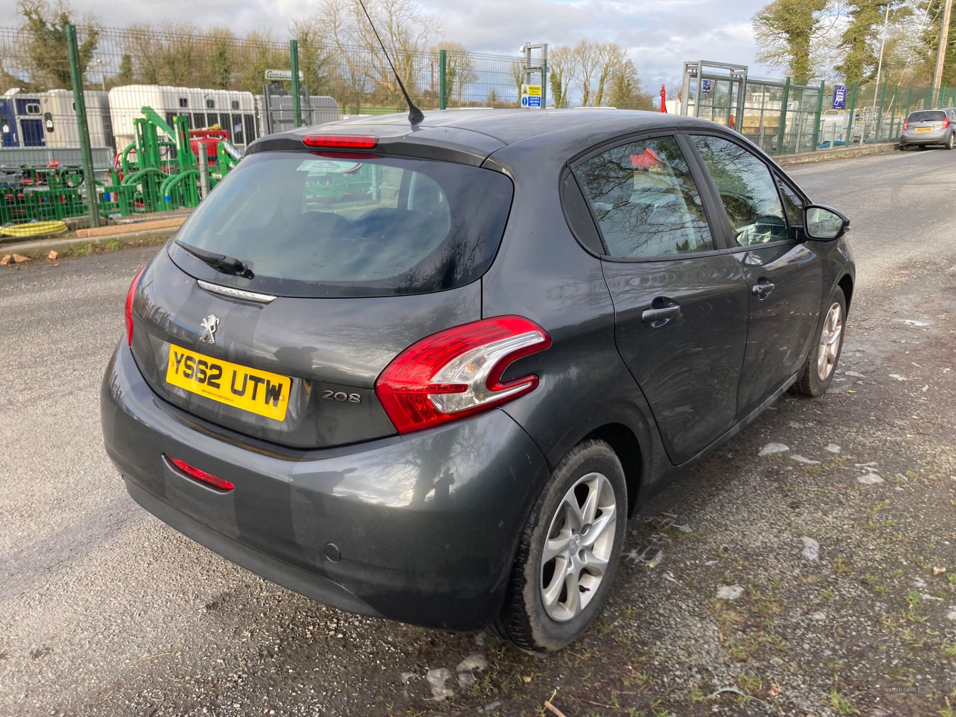 Jan 2013 Peugeot 208 1.2 VTi Active 5dr