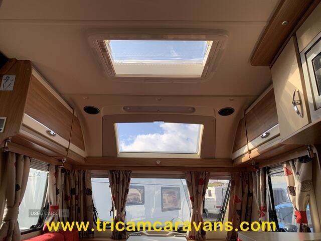  2014 Swift Challenger SE 570/4, Fixed Bed