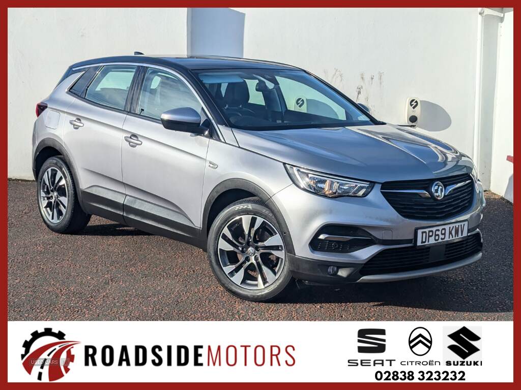 Jan 2020 Vauxhall Grandland X 1.2 Turbo Sport Nav 5dr
