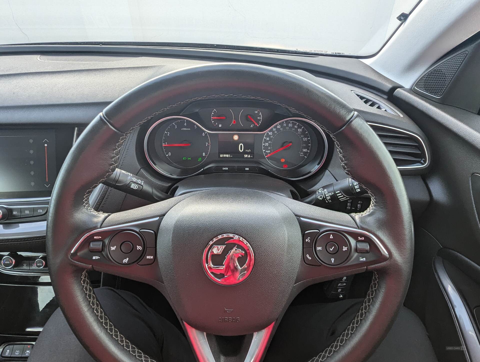 Jan 2020 Vauxhall Grandland X 1.2 Turbo Sport Nav 5dr