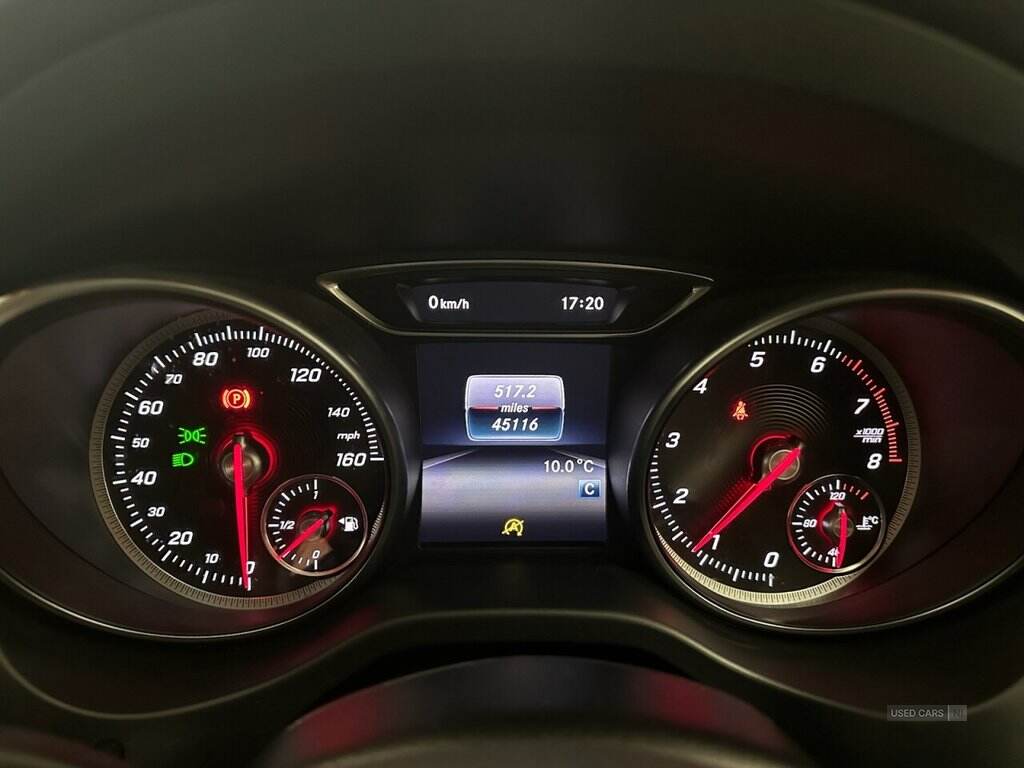  2018 Mercedes-Benz 180 1.6 GLA200 SE SUV 5dr Petrol Manual Euro 6 (s/s) (156 ps) Bluetooth