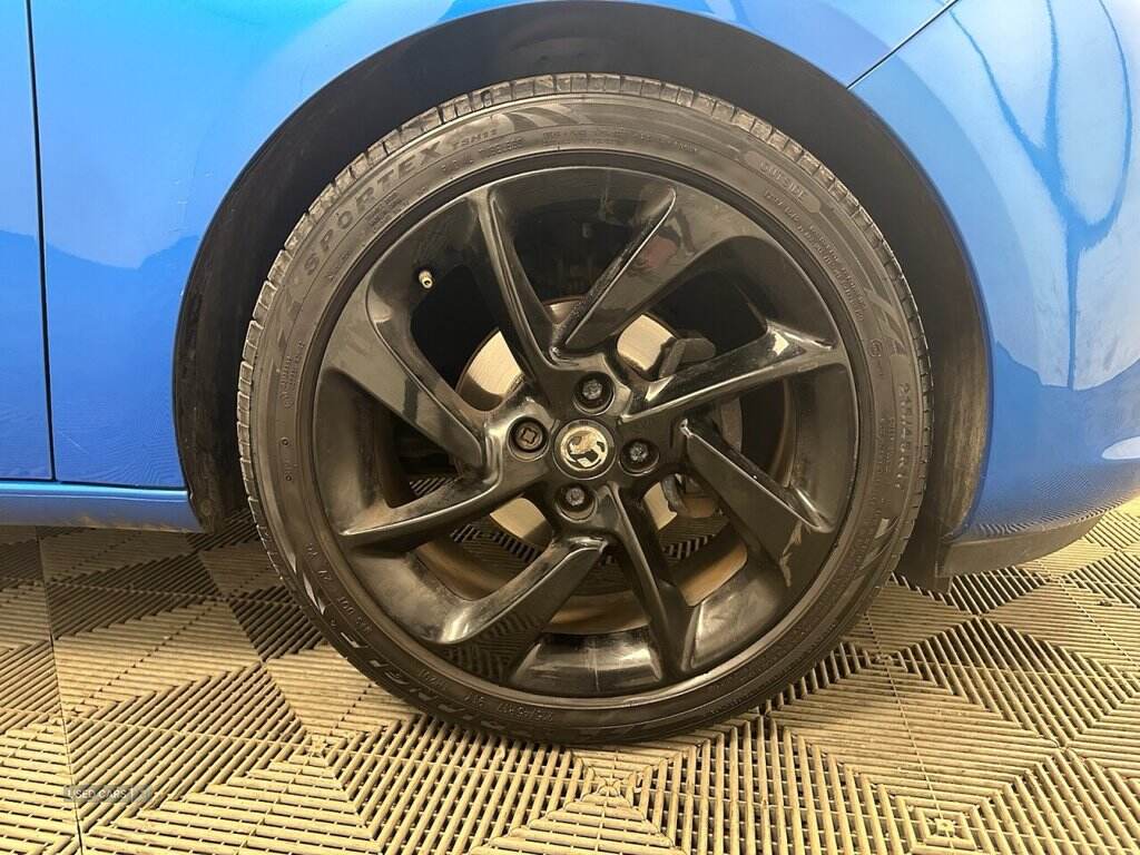 Apr 2018 Vauxhall Adam 1.2i Energised 3dr