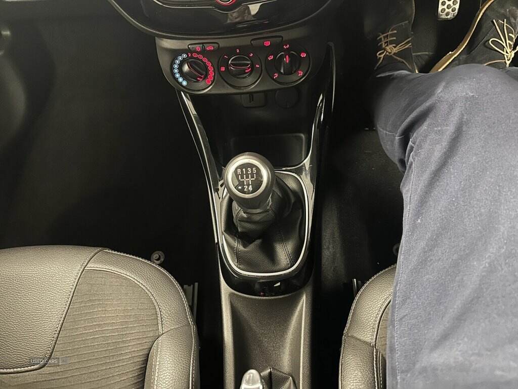 Apr 2018 Vauxhall Adam 1.2i Energised 3dr