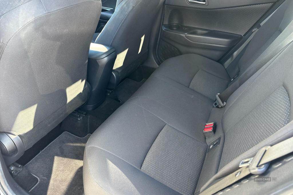 Nov 2018 Toyota C-HR 1.2T Design 5dr